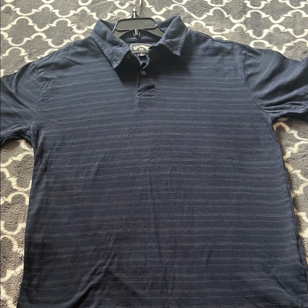 2/12$🌺Boy’s Billabong Blue Polo Shirt with Subtle Stripes size 8,